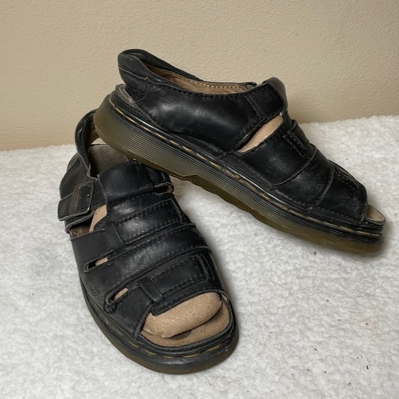 DR Martens Sandals Size 9 - Picture 1 of 11
